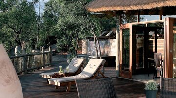 Etali Safari Lodge