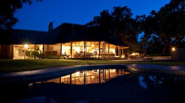 Jackalberry Lodge