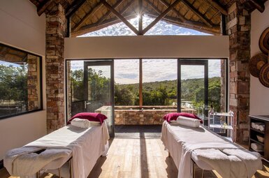Kichaka Private Game Lodge 11