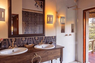 Lentaba Safari Lodge 10