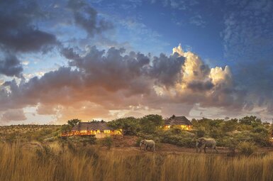 Tuningi Safari Lodge