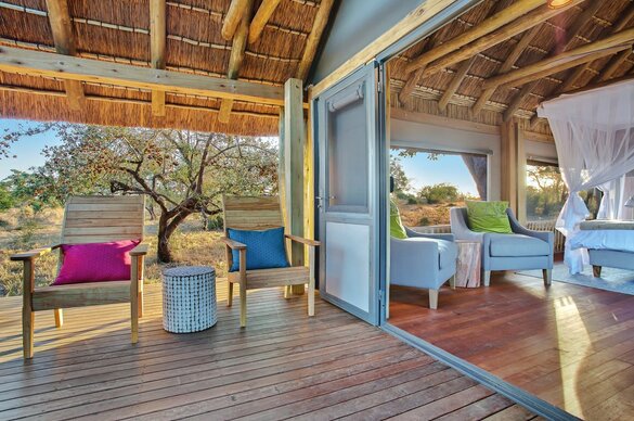 Bateleur Safari Camp