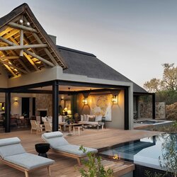 Monwana Residence