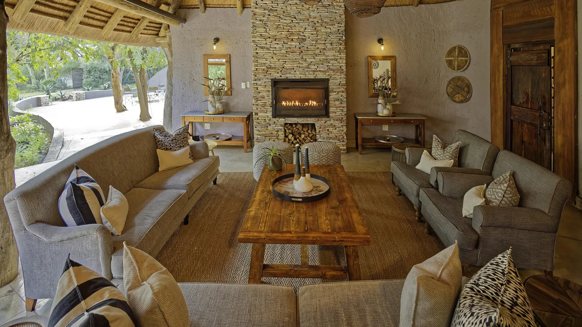 Main lodge lounge
