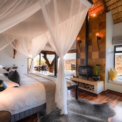 The Naledi Suite