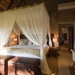 Luxury Riverbed Suite