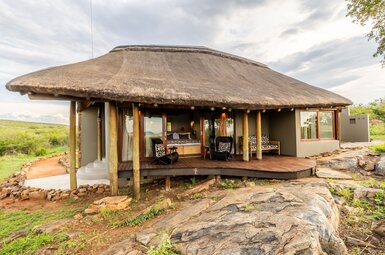 Buffalo Ridge Safari Lodge