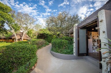Safari Lodge 3