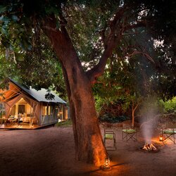 Hutwini Tent