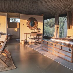 Luxury Suite