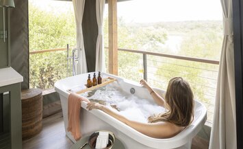 Simbavati Hilltop Lodge Stay 4 - Pay 3
